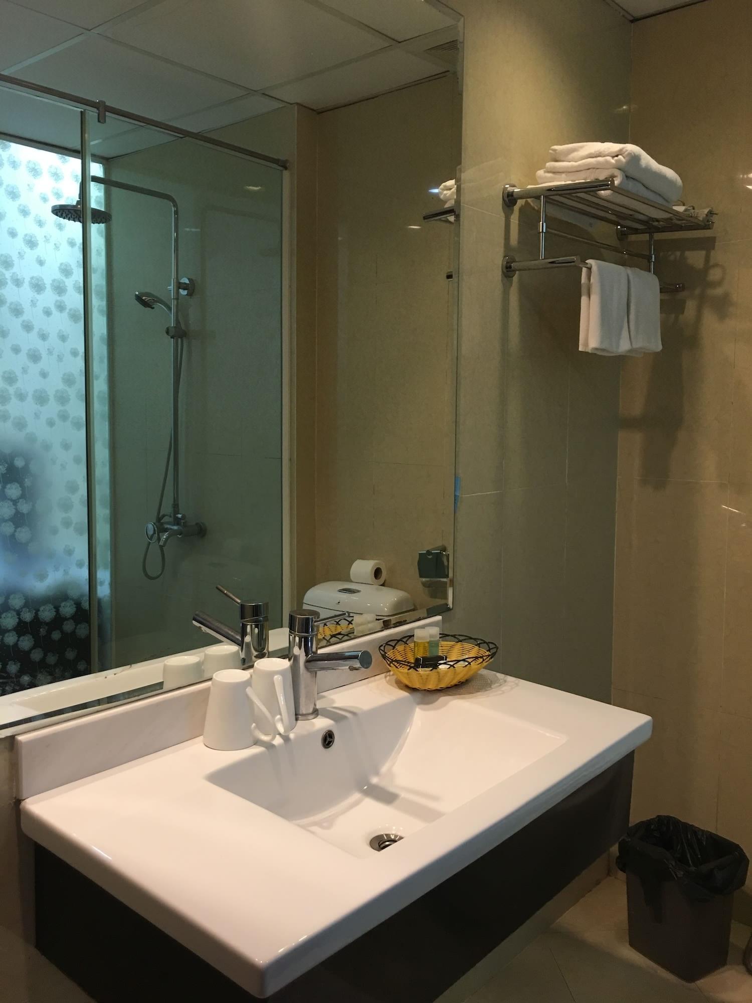 Millennium Hanoi Hotel Buitenkant foto