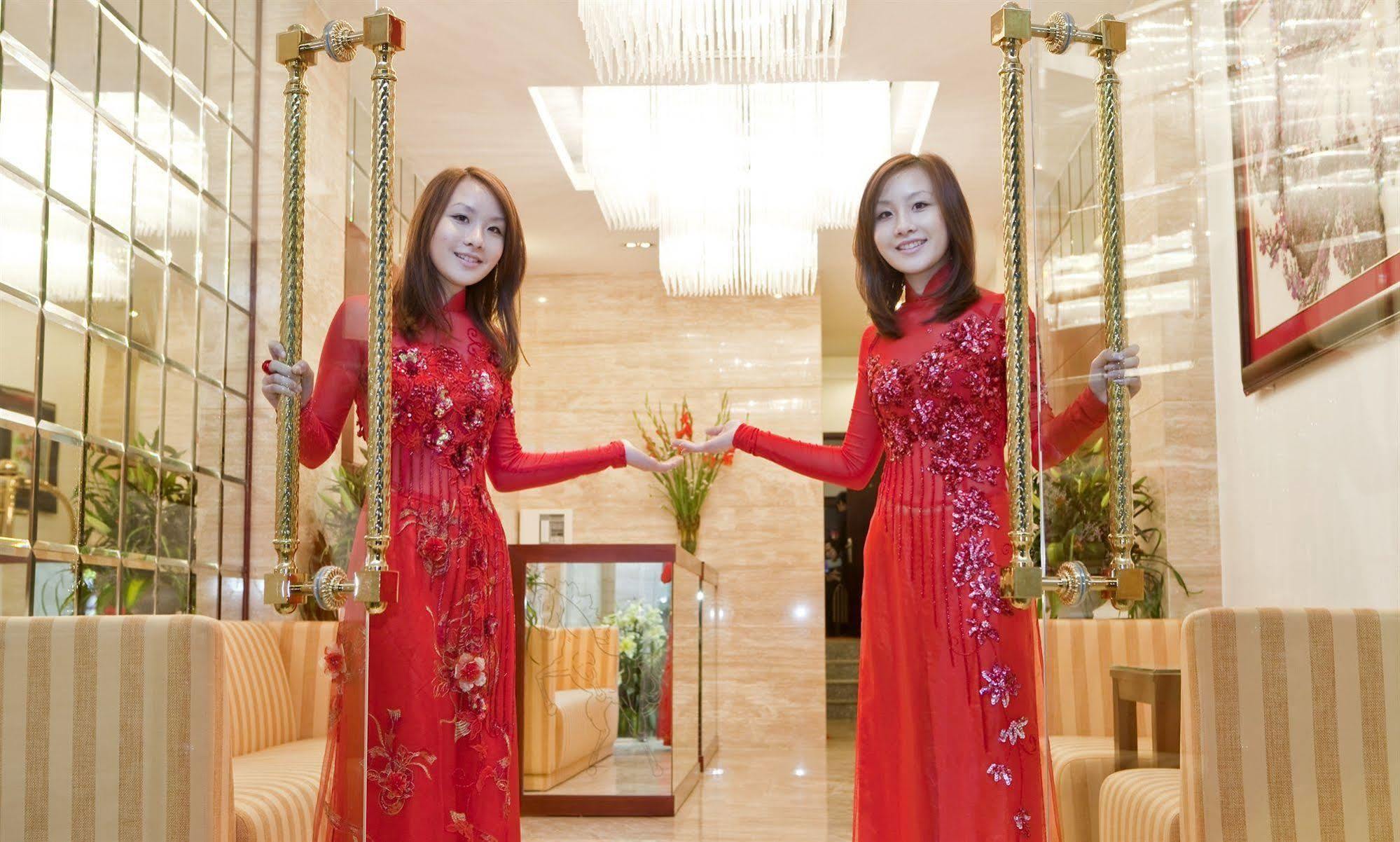 Millennium Hanoi Hotel Buitenkant foto